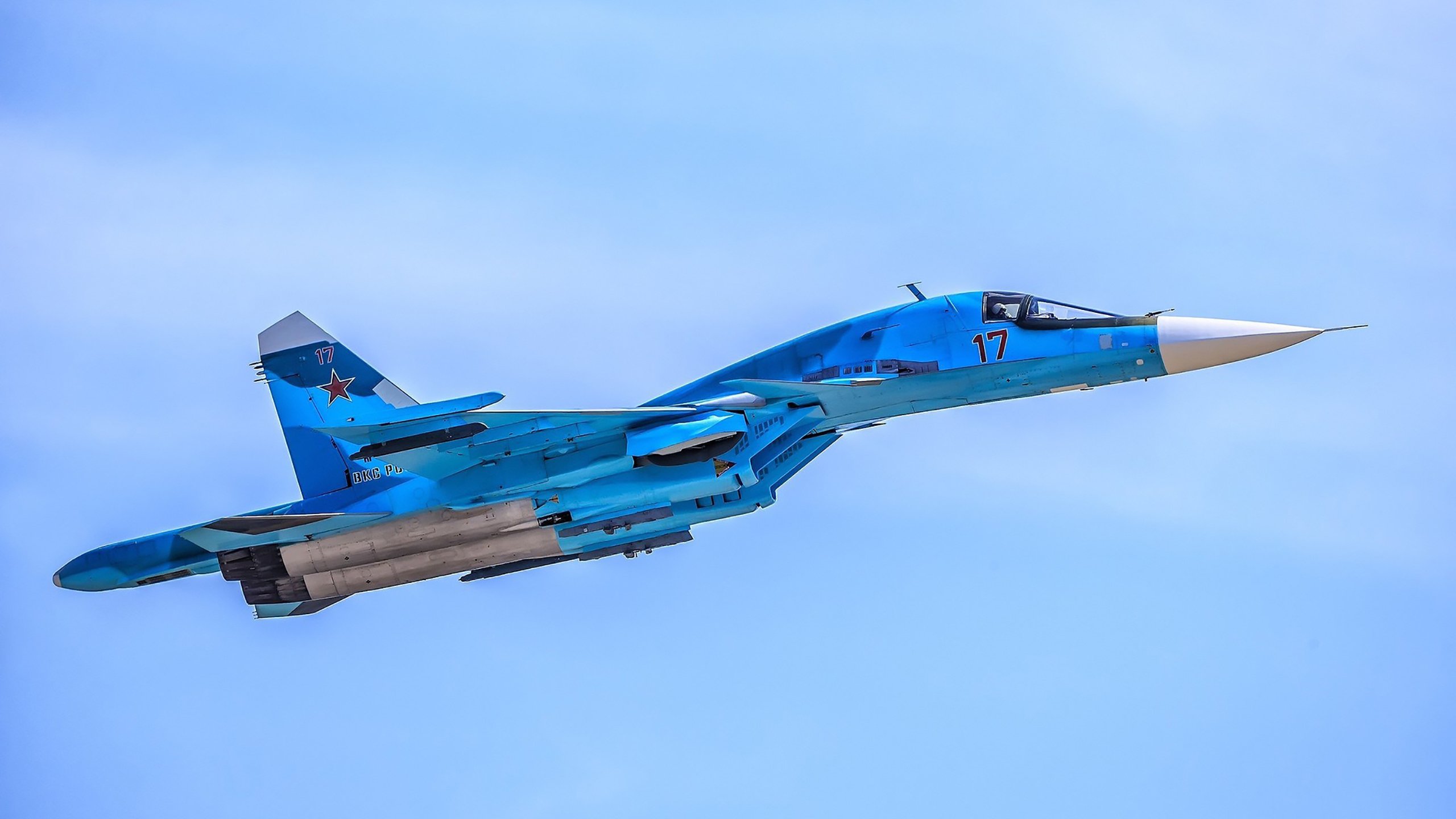 《《英雄联盟》最新季中版本：技能调整引发热议》，英雄联盟新赛季英雄技能改动